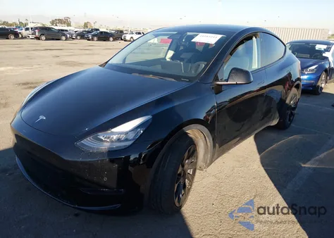 2021 Tesla Model Y Long Range Dual Motor All-Wheel Drive из США, поврежденный, VIN 5YJYGDEE2MF108380